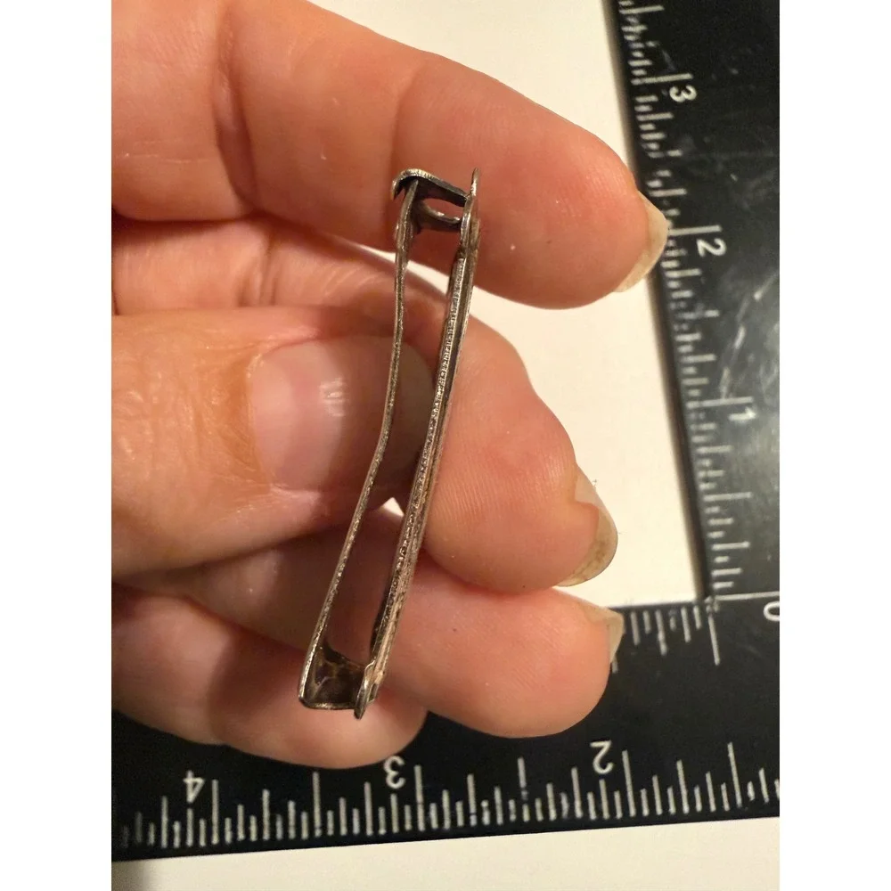 Vintage Art Deco Silver Plate Engraved Money Clip Tie Bar Hammered Shield Design
